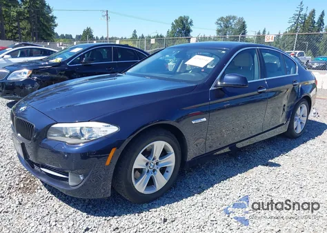 2011 BMW 528I из США, поврежденный, VIN WBAFR1C57BC750698